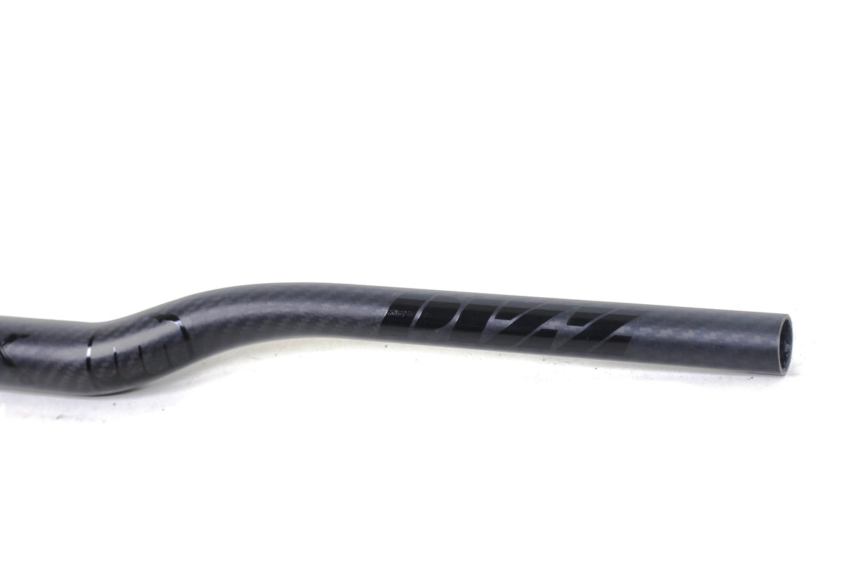 PIZZ Carbon Fibre Flat and Riser Handlebar, Lightweight